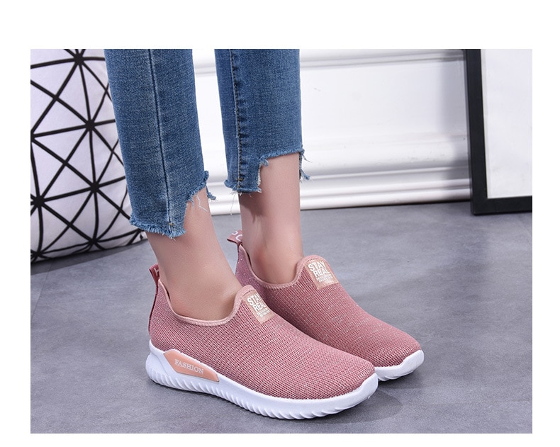 Ladies Shoes, lightweight and comfortable insole women sneakers shoes pink color