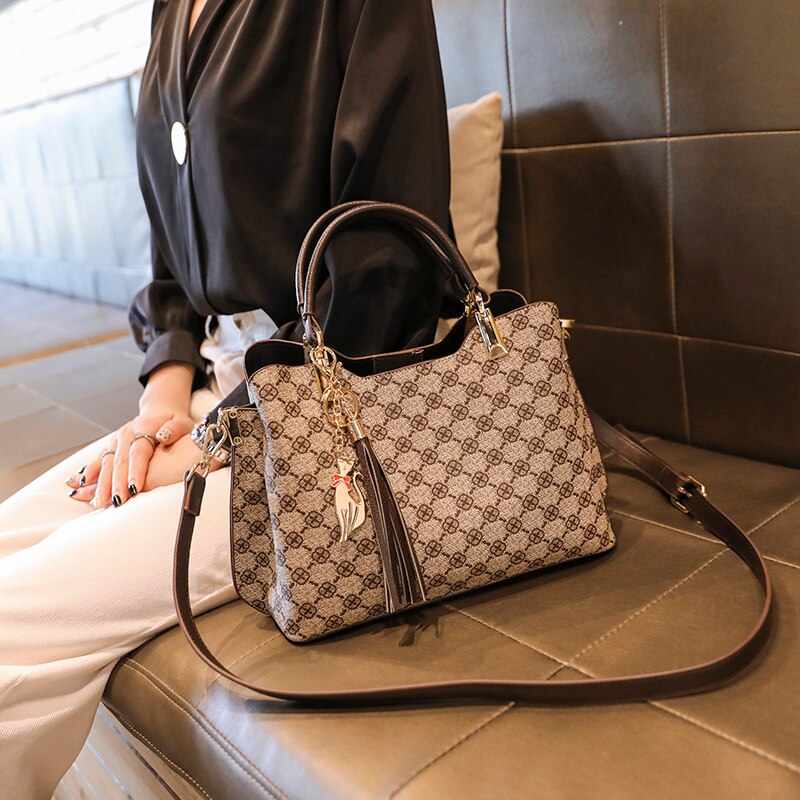 Designer Handbags for Women | Leather Shoulder bag for women on sale | Multicolor